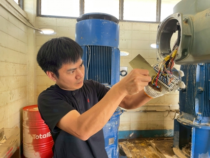 ไฟล์แนบ กปภ.สาขาระยอง ร่วมกับ กปภ.ข.1 ส่งทีมพร้อมผู้เชี่ยวชาญ สนับสนุนฟื้นฟูระบบผลิตและสูบจ่ายน้ำในพื้นที่ กปภ.ข.5 ที่ได้รับผลกระทบจากอุทกภัย