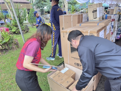 ไฟล์แนบ การประปาส่วนภูมิภาคสาขาชุมพร ร่วมกิจกรรมวันรวมน้ำใจจังหวัดชุมพร ประจำปี 2568 มอบสิ่งของเพื่อใช้เป็นของรางวัลร้านกาชาดจังหวัดชุมพร  ประจำปี 2568