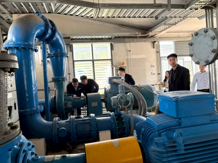 ไฟล์แนบ การประปาส่วนภูมิภาคสาขาพัทยา (ชั้นพิเศษ) ต้อนรับคณะดูงานจากประเทศจีน สำรวจพื้นที่โครงการนำร่องเพื่อพัฒนาระบบบริหารจัดการธุรกิจน้ำประปาดิจิทัล