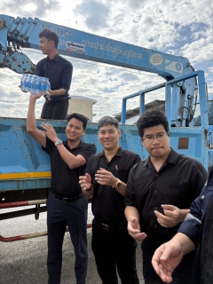 ไฟล์แนบ กปภ.เขต 1 สนับสนุนน้ำดื่ม 6,000 ขวด ส่งมอบให้ กปภ.สาขาศรีสะเกษ เพื่อสนับสนุนทหารที่ปฏิบัติหน้าที่แนวชายแดนไทย - กัมพูชา และผู้อพยพ