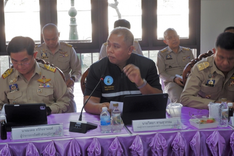 ไฟล์แนบ รปก.3 พร้อมด้วย คณะผู้บริหาร กปภ.เขต 1 ร่วมให้การต้อนรับ ราชเลขานุการในพระองค์ฯ และคณะ ลงพื้นที่ติดตามความก้าวหน้าโครงการพัฒนาพื้นที่เกาะสีชัง