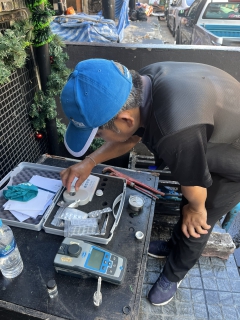 ไฟล์แนบ กปภ.สาขาภูเก็ต นำทีมลงพื้นที่ตรวจสอบคุณภาพน้ำปลายสาย บริเวณหมู่บ้านเปรมทรัพย์ ถนนผังเมืองสาย ก  ตำบลป่าตอง อำเภอกะทู้ จังหวัดภูเก็ต  เพื่อดำเนินการตรวจสอบคุณภาพน้ำ