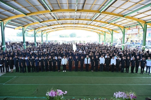 ไฟล์แนบ กปภ.สาขานครปฐม สนับสนุนน้ำดื่มในโครงการคลินิกเกษตรเคลื่อนที่ในพระราชานุเคราะห์ฯ จังหวัดนครปฐม