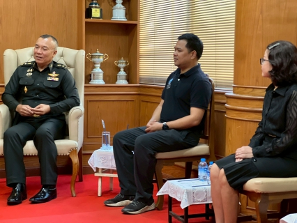 ไฟล์แนบ กปภ.สาขาขอนแก่น (พ) ร่วมส่งต่อความห่วงใยมอบสิ่งของเครื่องอุปโภคบริโภค และสนับสนุนน้ำดื่มบรรจุขวดตราสัญลักษณ์กปภ.  เพื่อเป็นกำลังใจแก่ทหารที่ปฏิบัติหน้าที่ตามชายแดนไทย-กัมพูชา