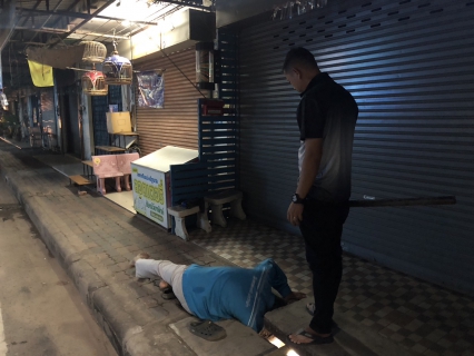 ไฟล์แนบ กปภ.สาขากาญจนดิษฐ์ ลงพื้นที่สำรวจเพื่อค้นหาท่อแตก-รั่ว โดยวิธี Step test ในพื้นที่ MM - 12 พลายวาส บริเวณชุมชนตลาดกาญจนดิษฐ์ ต.กะแดะ อ.กาญจนดิษฐ์ จ.สุราษฎร์ธานี ตามแผนปฏิบัติการลดน้ำสูญเสีย