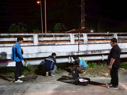 ไฟล์แนบ กปภ.สาขาตะกั่วป่า ดำเนินงานตามแผนบริหารจัดการน้ำสูญเสียเชิงรุก ทำ Step Test ลงพื้นที่เดินเท้าหาท่อแตกรั่ว พร้อมซ่อมปิดจุด เพื่อลดการเกิดน้ำสูญเสีย