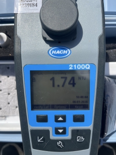 ไฟล์แนบ กปภ.สาขาขนอม ดำเนินการตรวจสอบคุณภาพน้ำประปา บริเวณ ณ ต้นทาง สถานีจ่ายน้ำท้องเนียน และตลาดสดบางแพง ต.ท้องเนียน อ.ขนอม จ.นครศรีธรรมราช 