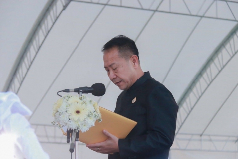 ไฟล์แนบ กปภ.เขต 1 ร่วมกิจกรรม รวมพลังแห่งความภักดี จ.ชลบุรี พร้อมสนับสนุนน้ำดื่ม กปภ. จำนวน 1,040 ขวด เพื่อถวายเป็นพระราชกุศลแด่พระพันปีหลวง