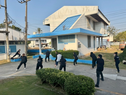 ไฟล์แนบ นายปกรณ์ บัวทอง ผู้จัดการการประปาส่วนภูมิภาคสาขาปากท่อ พร้อมด้วย หัวหน้างานและพนักงานในสังกัด ขานรับนโยบาย กปภ. สถานประกอบการ ปลอดโรค ปลอดภัย กายใจเป็นสุข "การออกกำลังกายทุกวันพุธ" (Sports Day)