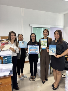 ไฟล์แนบ กปภ.สาขาธัญบุรี ร่วมใจส่งมอบปฏิทินตั้งโต๊ะเก่า สานต่อโครงการ "ปฏิทินเก่า ให้เรานะ" เพื่อผู้พิการทางสายตา