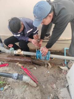 ไฟล์แนบ การประปาส่วนภูมิภาคสาขาเพชรบุรี ดำเนินกิจกรรมผูกลวดตีตรามาตร ตรวจสอบและบำรุงรักษามาตรวัดน้ำ