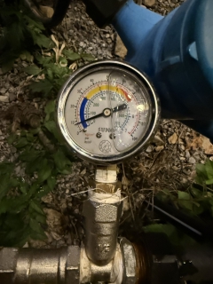 ไฟล์แนบ กปภ.สาขาหลังสวน นำทีมลงพื้นที่สุ่มตรวจวัดแรงดันน้ำ หน้ามาตร ในพื้นที่ ตำบลทุ่งตะไคร อำเภอทุ่งตะโก จังหวัดชุมพร