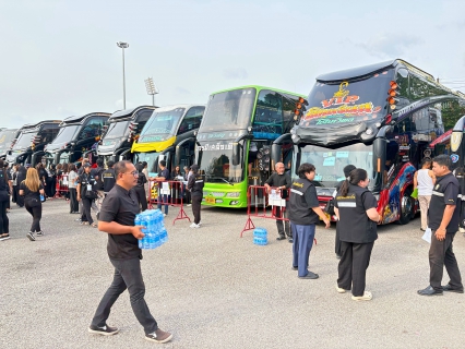 ไฟล์แนบ กปภ.สาขาระนอง สนับสนุนน้ำดื่ม ร่วมส่งพสกนิกรชาวระนอง เดินทางเข้ากราบถวายบังคมพระบรมศพ  สมเด็จพระนางเจ้าสิริกิติ์ พระบรมราชินีนาถ พระบรมราชชนนีพันปีหลวง รอบ 4