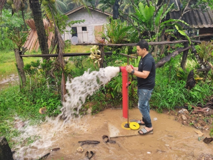 ไฟล์แนบ กปภ.สาขาคลองท่อม ดำเนินการเปิดล้างระบายตะกอนในเส้นท่อจ่ายน้ำ (Blow off) ผ่านหัวดับเพลิ