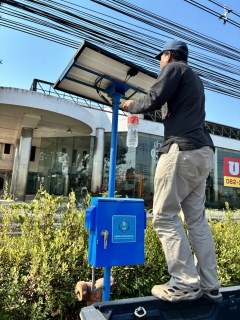 ไฟล์แนบ การประปาส่วนภูมิภาคสาขาเพชรบุรี ดำเนินการทำความสะอาดแผงโซลาเซลล์และอุปกรณ์ในตู้ DMA อุปกรณ์ตู้ P3