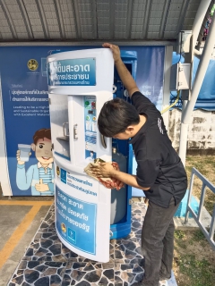 ไฟล์แนบ กปภ.สาขากาญจนบุรี จัดกิจกรรมทำความสะอาดตู้กดน้ำดื่มสะอาดบริการประชาชน เพื่อให้บริการน้ำดื่มสะอาดฟรี ณ สำนักงาน กปภ.สาขากาญจนบุรี