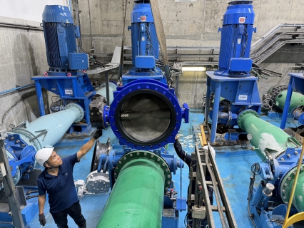 ไฟล์แนบ กปภ.สาขาอ้อมน้อย ร่วมกับบริษัท ทีทีดับบลิว จำกัด (มหาชน) ปรับปรุงระบบผลิตและส่งจ่ายน้ำประปา เพิ่มประสิทธิภาพการให้บริการ