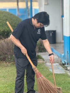 ไฟล์แนบ กปภ.สาขาสามพราน ร่วมกิจกรรมตัดหญ้าและตัดแต่งกิ่งไม้ ปรับปรุงภูมิทัศน์รอบสำนักงาน
