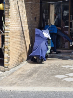 ไฟล์แนบ การประปาส่วนภูมิภาคสาขาภูเก็ต ลงพื้นที่สำรวจหาท่อแตกท่อรั่วเชิงรุก (ALC) ถนนพิศิษฐ์กรณีย์  ต.ป่าตอง อ.กะทู้ จ.ภูเก็ต 