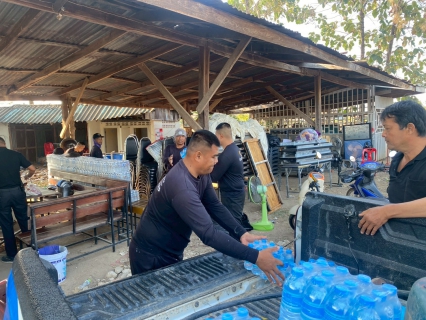 ไฟล์แนบ กปภ.สาขาสวรรคโลก สนับสนุนน้ำดื่มตราสัญญาลักษณ์ กปภ. เพื่อไว้บริการประชาชนร่วมรับเสด็จ สมเด็จพระกนิษฐาธิราชเจ้า กรมสมเด็จพระเทพรัตนราชสุดา เจ้าฟ้ามหาจักรีสิรินธร มหาวชิราลงกรณวรราชภักดี สิริกิจการิณีพีรยพัฒน รัฐสีมาคุณากรปิยชาติ สยามบรมราชกุมารี