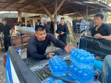 ไฟล์แนบ กปภ.สาขาสวรรคโลก สนับสนุนน้ำดื่มตราสัญญาลักษณ์ กปภ. เพื่อไว้บริการประชาชนร่วมรับเสด็จ สมเด็จพระกนิษฐาธิราชเจ้า กรมสมเด็จพระเทพรัตนราชสุดา เจ้าฟ้ามหาจักรีสิรินธร มหาวชิราลงกรณวรราชภักดี สิริกิจการิณีพีรยพัฒน รัฐสีมาคุณากรปิยชาติ สยามบรมราชกุมารี