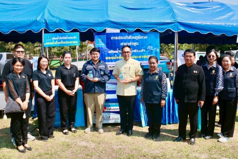 ไฟล์แนบ การประปาส่วนภูมิภาคสาขาลำพูน  โดย นายศุภกฤษณ์  จันทร์ศุภเสน  ผู้จัดการการประปาส่วนภูมิภาคสาขาลำพูน มอบหมายให้นายวิกรานต์  รักรุ่งโรจน์  หัวหน้างานบริการและควบคุมน้ำสูญเสีย พร้อมด้วยพนักงาน เข้าร่วมกิจกรรมร่วมกับจังหวัดลำพูน จัดกิจกรรม หน่วยบำบัดทุกข์ บำรุงสุข จังหวัดลำพูนเคลื่อนที่" ครั้งที่ 2 ประจำปีงบประมาณ พ.ศ. 2569 เพื่อออกให้บริการประชาชนเชิงรุกในพื้นที่อำเภอบ้านธิ  วันนี้ (วันอังคารที่ 17 กุมภาพันธ์ 2569) เวลา 10.00 น. ณ โรงเรียนบ้านห้วยไซ ต.ห้วยไซ อ.บ้านธิ จ.ลำพูน 