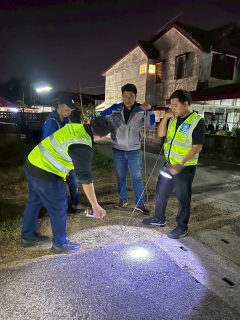 ไฟล์แนบ การประปาส่วนภูมิภาคสาขาขอนแก่น (ชั้นพิเศษ) ดำเนินการเดินสำรวจหาท่อแตกรั่วตามแผน Active Leakage Control ลดการสูญเสีย เพิ่มประสิทธิการจ่ายน้ำประปา ในเขตพื้นที่ให้บริการ 