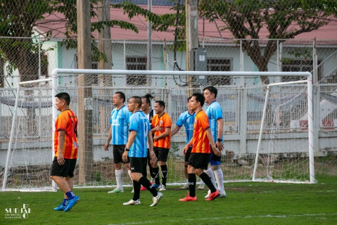 ไฟล์แนบ ผู้จัดการ กปภ.สาขามหาสารคาม เข้าร่วมการแข่งขันกีฬาฟุตบอล เชื่อมความสัมพันธ์ ระหว่างทีม VIPส่วนราชการ และผู้บริหารโรงเรียนมัธยมศึกษาในสังกัด สพม.มหาสารคาม