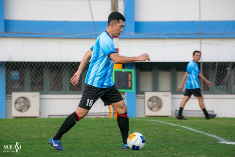 ไฟล์แนบ ผู้จัดการ กปภ.สาขามหาสารคาม เข้าร่วมการแข่งขันกีฬาฟุตบอล เชื่อมความสัมพันธ์ ระหว่างทีม VIPส่วนราชการ และผู้บริหารโรงเรียนมัธยมศึกษาในสังกัด สพม.มหาสารคาม