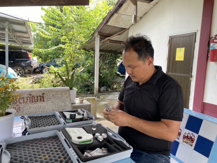 ไฟล์แนบ กปภ.สาขาขนอม ดำเนินการตรวจสอบคุณภาพน้ำประปา ณ ป้อมตำรวจสี่แยกครูประวิง และบ้านผู้ใช้น้ำบ้านเลขที่ 190 ม.1 ต.ขนอม ต.ขนอม อ.ขนอม จ.นครศรีธรรมราช 