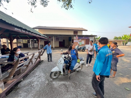 ไฟล์แนบ กปภ.สาขาเกาะคา มุ่งมั่นบริการเชิงรุก! ออกหน่วย "เติมใจให้กัน" ณ หมู่บ้านสองแควใต้ เมื่อวันที่ 20 กพ 69 ประปาส่วนภูมิภาค (กปภ.) สาขาเกาะคา นำโดย นายปรีชาวุฒิ นาคยิ้ม ผู้จัดการ กปภ.สาขาเกาะคา และพนักงานสังกัดลงพื้นที่พบปะพี่น้องประชาชน ณ หมู่บ้านสองแควใต้ ต.นาแก้ว อ.เกาะคา จ.ลำปาง ในกิจกรรมโครงการ "เติมใจให้กัน" (Home Care) เพื่อสร้างความสัมพันธ์อันดีและยกระดับการบริการให้เข้าถึงผู้ใช้น้ำมากยิ่งขึ้น