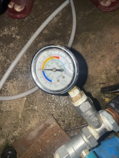 ไฟล์แนบ กปภ.สาขาหลังสวน นำทีมลงพื้นที่สุ่มตรวจวัดแรงดันน้ำ หน้ามาตร ในพื้นที่ อำเภอหลังสวน อำเภอละแม และอำเภอสวี จังหวัดชุมพร