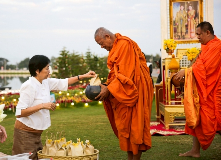 ไฟล์แนบ การประปาส่วนภูมิภาคสาขาพิจิตร  เข้าร่วมกิจกรรมปูเสื่อนั่งสาด ตักบาตรรับอรุณ เสริมบุญที่บึงสีไฟ   ประจำปีงบประมาณ พ.ศ. 2569