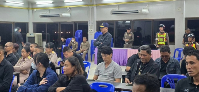 ไฟล์แนบ การประปาส่วนภูมิภาคสาขาพิจิตร     เข้าร่วมพิธีส่งประชาชนในการเดินทางเข้าเฝ้าฯ กราบถวายบังคมพระบรมศพ สมเด็จพระนางเจ้าสิริกิติ์ พระบรมราชินีนาถ พระบรมราชชนนีพันปีหลวง