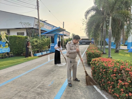 ไฟล์แนบ กปภ.สาขาสมุทรสาคร (พ) จัดกิจกรรมเคารพธงชาติ สวดมนต์ และทำความสะอาดพื้นที่สำนักงาน