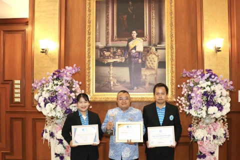 ไฟล์แนบ กปภ.สาขาสมุทรสาคร (พ) คว้ารางวัลและประกาศเกียรติคุณ เนื่องในวันคล้ายวันสถาปนา กปภ. ครบรอบ 47 ปี