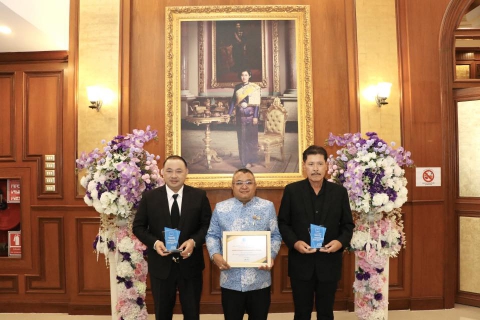 ไฟล์แนบ กปภ.สาขาสมุทรสาคร (พ) คว้ารางวัลและประกาศเกียรติคุณ เนื่องในวันคล้ายวันสถาปนา กปภ. ครบรอบ 47 ปี