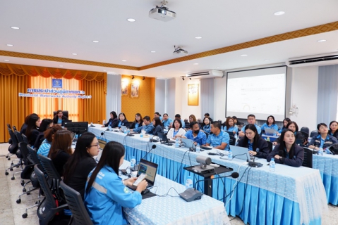 ไฟล์แนบ สายงานบริหาร ร่วมกับกองเทคโนโลยีสารสนเทศ จัดประชุมซักซ้อมการใช้งานระบบปฏิบัติการด้านต่างๆ และการนำ AI มาประยุกต์ใช้ในการสร้างสรรค์ผลงาน