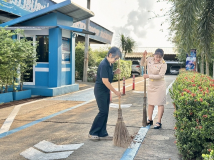 ไฟล์แนบ กปภ.สาขาสมุทรสาคร (พ) จัดกิจกรรมเคารพธงชาติ สวดมนต์ และทำความสะอาดพื้นที่สำนักงาน