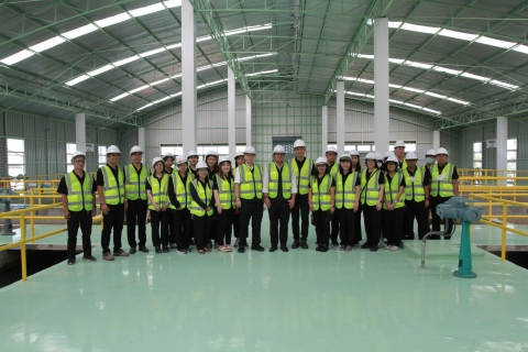 ไฟล์แนบ กปภ.ข.1 ให้การต้อนรับคณะจากสำนักงานบริหารหนี้สาธารณะ (สบน.) ลงพื้นที่ประเมินประเมินผลโครงการก่อสร้างปรับปรุงขยายประปาการประปาส่วนภูมิภาคสาขาชลบุรี - พนัสนิคม  (พานทอง)  ท่าบุญมี ระยะที่ 1