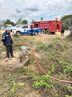 ไฟล์แนบ 💙กปภ.สาขากบินทร์บุรี  ลงพื้นที่สนับสนุนน้ำดื่มบรรจุขวดตราสัญลักษณ์ กปภ. และอำนวยความสะดวก เหตุเพลิงไหม้โรงงานรับซื้อของเก่า  บริเวณถนน 304 พื้นที่หมู่ 4 ตำบลเมืองเก่า อำเภอกบินทร์บุรี จังหวัดปราจีนบุรี