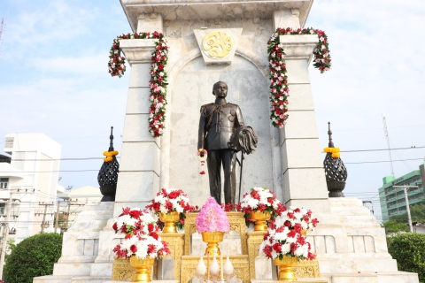 ไฟล์แนบ กปภ.สาขาธัญบุรี ร่วมพิธีบวงสรวงและบำเพ็ญพระราชกุศลแด่พระบาทสมเด็จพระจุลจอมเกล้าเจ้าอยู่หัว เนื่องในวันคล้ายวันสถาปนาเมืองธัญญบูรี 124 ปี