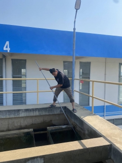 ไฟล์แนบ กปภ.สาขากาญจนบุรี ทำกิจกรรมล้างถังตกตะกอน โรงกรองน้ำขนาด 600 ลบ.ม./ชม. สถานีผลิตน้ำแม่ข่ายกาญจนบุรี