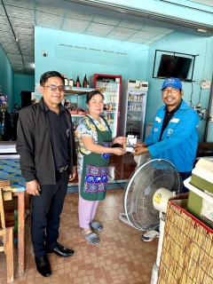 ไฟล์แนบ กปภ.สาขาเกาะพะงัน ลงพื้นที่พบปะผู้ใช้น้ำในเขตพื้นที่ ชุมชนบ้านในสวน ม.2 ต.เกาะพะงัน อ.เกาะพะงัน จ.สุราษฎร์ธานี ให้บริการของ กปภ.สาขาเกาะพะงัน ภายใต้กิจกรรมมุ่งมั่นเพื่อปวงชนเติมใจให้กัน