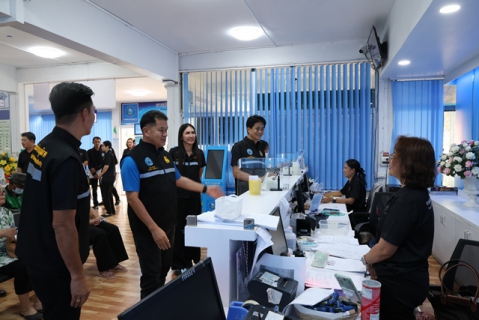 ไฟล์แนบ รองผู้ว่าการ (ปฏิบัติการ 2) ลงพื้นที่ตรวจเยี่ยม พร้อมมอบนโยบาย และติดตามผลการดำเนินงานของสาขา ณ กปภ.สาขามหาสารคาม จ.มหาสารคาม