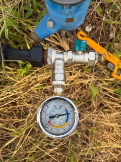 ไฟล์แนบ กปภ.สาขาหลังสวน นำทีมลงพื้นที่สุ่มตรวจวัดแรงดันน้ำ หน้ามาตร ในพื้นที่ อำเภอหลังสวน อำเภอละแม และอำเภอสวี จังหวัดชุมพร