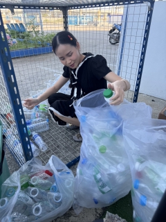 ไฟล์แนบ กปภ.สาขาธัญบุรี บริจาคขวดน้ำพลาสติก เพื่อนำไปรีไซเคิล เป็นผลิตภัณฑ์เพื่อสังคม ครั้งที่ 1/2569