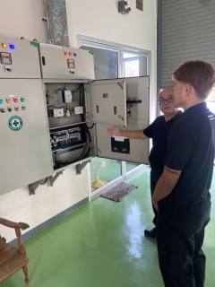 ไฟล์แนบ กปภ.สาขากาญจนบุรี ตรวจสอบ ดูแลและเฝ้าระวังระบบผลิต-จ่ายน้ำประปา ตามมาตรการเตรียมความพร้อมในการดูแลและให้บริการประชาชนช่วงเทศกาลสงกรานต์