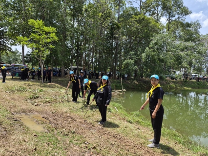 ไฟล์แนบ การประปาส่วนภูมิภาค สาขาตรัง นำโดย นายกิตติ โบว์พัฒนากุล ผู้จัดการการประปาส่วนภูมิภาค สาขาตรัง มอบหมายให้หัวหน้างานและพนักงานในสังกัดเข้าร่วมกิจกรรมจิตอาสาพัฒนาเนื่องในโอกาสวันสำคัญของชาติไทยเนื่องในวันจักรี ซึ่งจัดขึ้นในวันอังคารที่ 7 เมษายน 2569 ณ สวนสาธารณะหนองยวน หมู่ที่ 2 ตำบลนาโยงเหนือ อำเภอนาโยง จังหวัดตรัง การเข้าร่วมกิจกรรมในครั้งนี้เพื่อร่วมแสดงความจงรักภักดีและน้อมสำนึกในพระมหากรุณาธิคุณ พร้อมทั้งส่งเสริมการมีส่วนร่วมในการทำกิจกรรมจิตอาสาพัฒนาพื้นที่สาธารณะให้เกิดความสะอาด เป็นระเบียบเรียบร้อย และเกิดประโยชน์ต่อประชาชนในพื้นที่