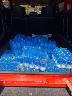 ไฟล์แนบ การประปาส่วนภูมิภาคสาขาบ้านไผ่ สนับสนุนน้ำดื่มบรรจุขวดตราสัญลักษณ์ กปภ. ให้แก่ สำนักงานป้องกันและบรรเทาสาธารณภัย จ.ขอนแก่น